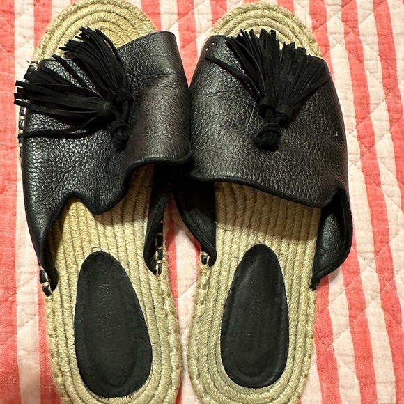 LuLaRoe Shoes - LuLaRoe Slip on Leather slides size 9